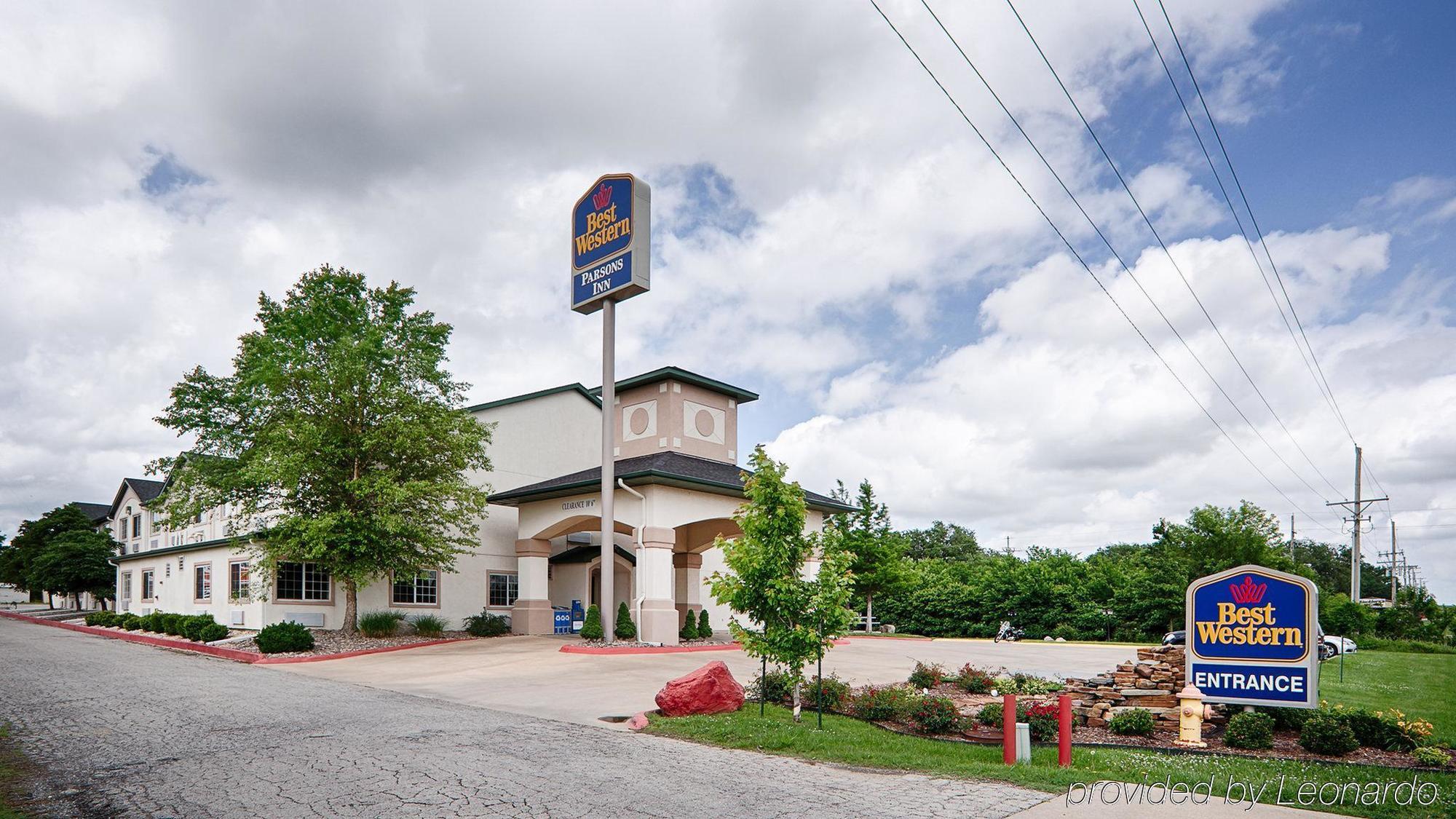 Best Western Parsons Inn Exterior foto