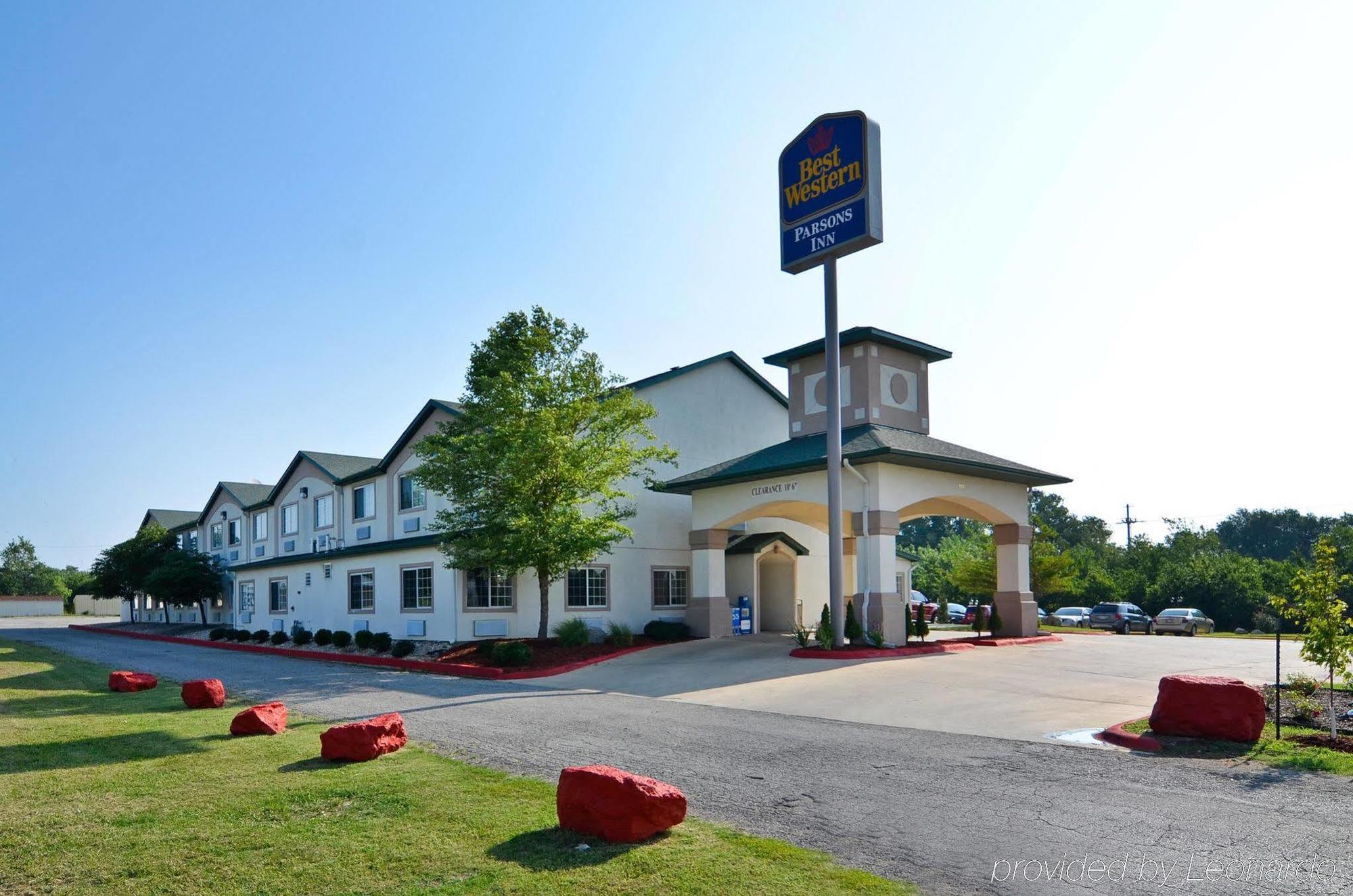 Best Western Parsons Inn Exterior foto